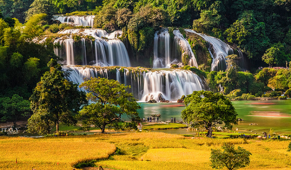 DU LỊCH TÂY BẮC: HỒ BA BỂ - THÁC BẢN GIỐC - CHÙA PHẬT TÍCH TRÚC LÂM - ĐỘNG NGƯỜM NGAO - HANG PẮC PÓ