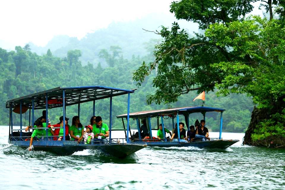 HỒ BA BỂ - THÁC BẢN GIỐC – ĐỘNG NGƯỜM NGAO