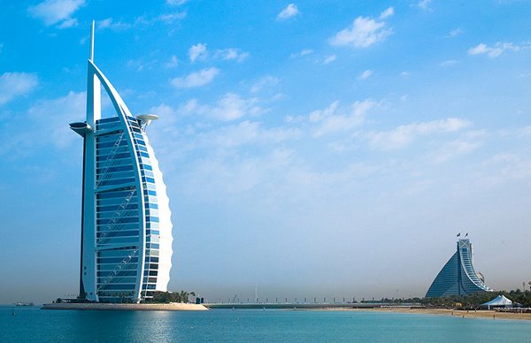 Dubai_Abu-Dhabi-2
