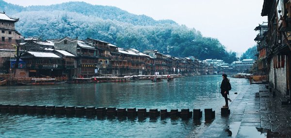 Cau-da-nhay-Phuong-Hoang-co-tran-2