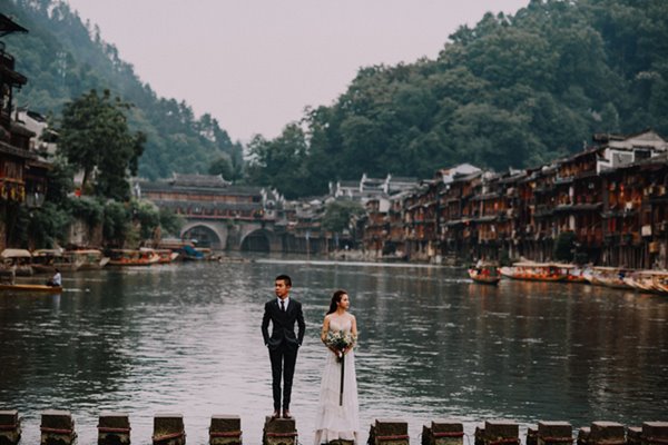 Chup-anh-cuoi-o-Phuong-Hoang-co-tran-11