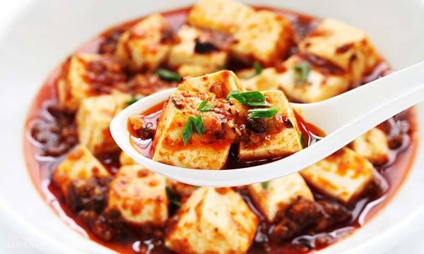 Món-ăn-ngon-khi-đi-du-lịch-Cửu-trại-Câu-1-Happtours