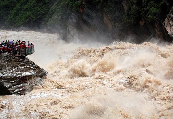 khe-ho-nhay-le-giang-du-lich-trung-quoc-happytours-3