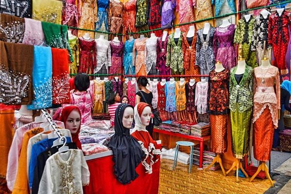 mua-quà-lưu-niệm-tại-singapore-6-happytours