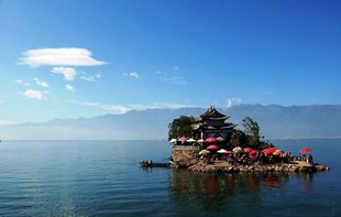 CÁC HỒ NƯỚC ĐẸP NHẤT Ở TRUNG QUỐC